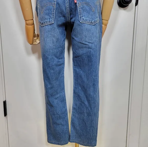 Levi’s Premium Denim Overalls Women’s XS Blue Jean Adjustable Strap Vintage