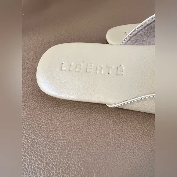 Liberte The Modern Mule in Cream Women’s Sz 9