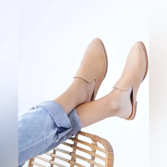 Liberte The Modern Mule in Cream Women’s Sz 9
