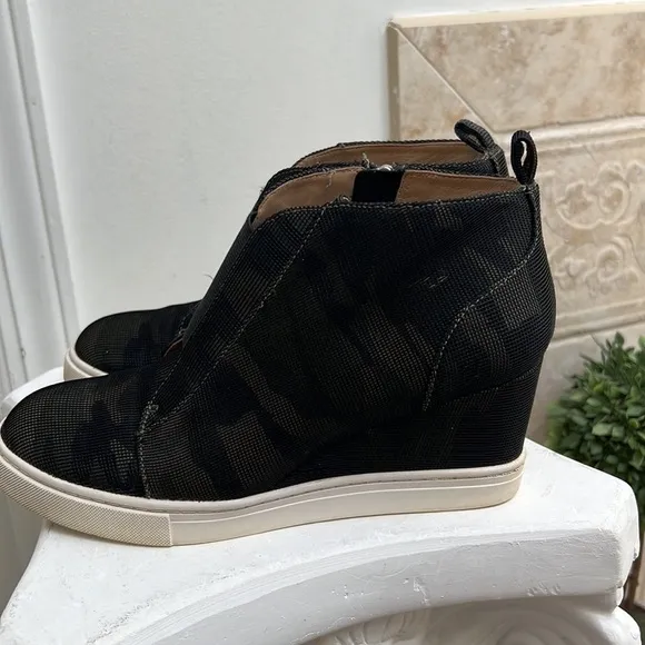 LINEA Paolo Felecia Platform Wedge Sneakers