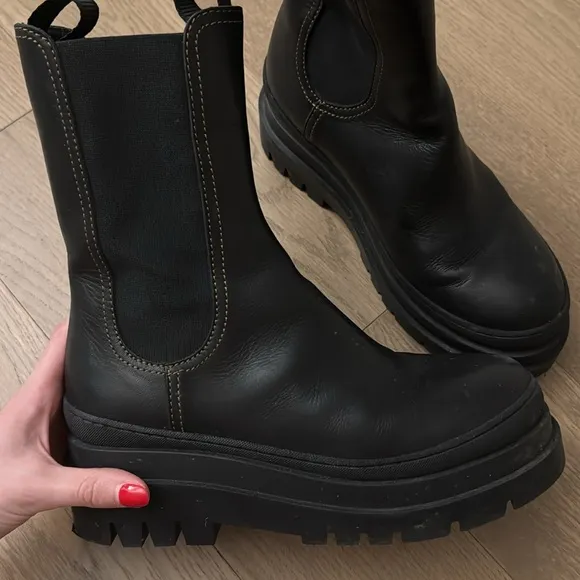 Loeffler Randall Carlota Leather Y2K Luxury Chelsea Boots Lugged Platform 8.5