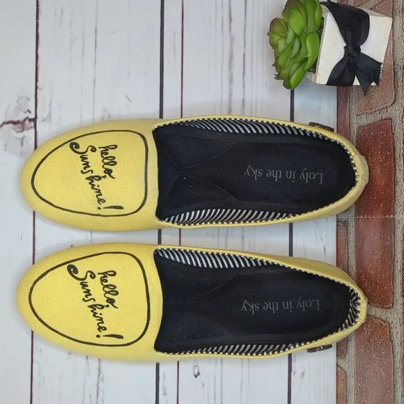Loly In the Sky Sonia Flats Yellow 'Hello Sunshine' Flats Loafers Women's 9