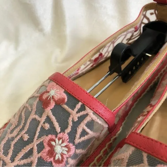 Longchamp pink floral embroidered sheer espadrille flats size 39 or US 8.5