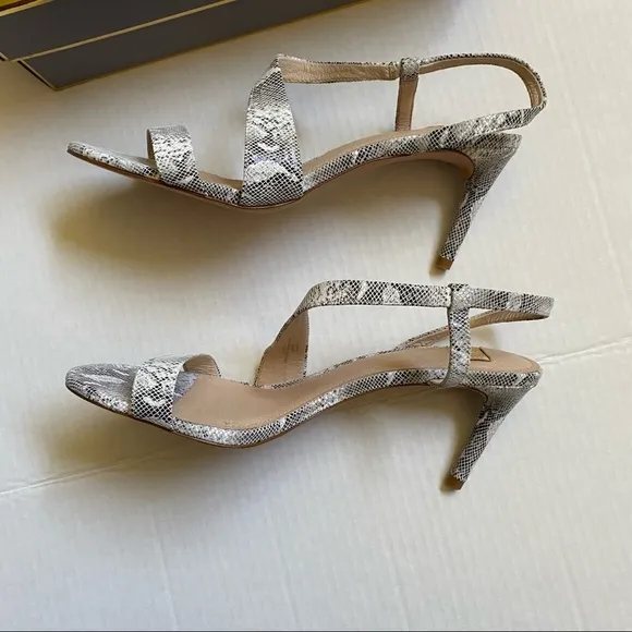 Louise et Cie Kass Snakeprint Embossed Stiletto Sandal NWT