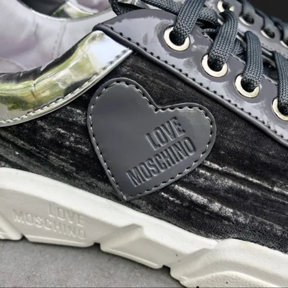LOVE MOSCHINO platform Sneakers size 37