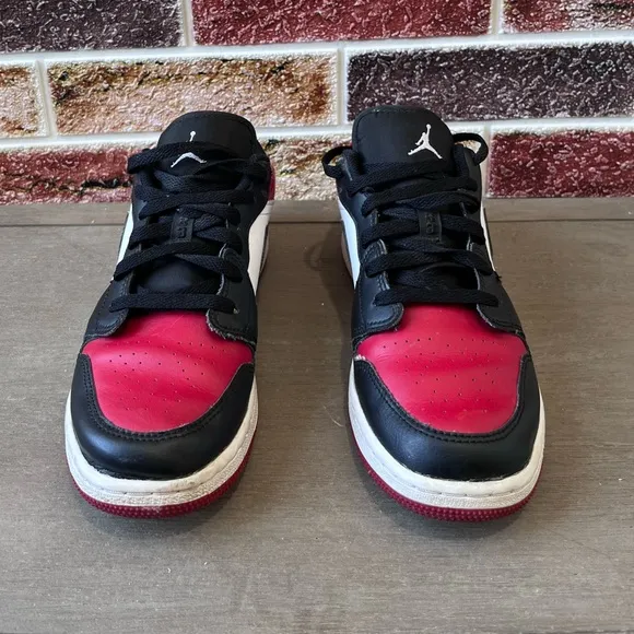 Low top Jordan 1