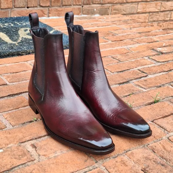 LUCENT LOS ANGELES (Mens Size 9 - Very Narrow Fit) - NEVER WORN