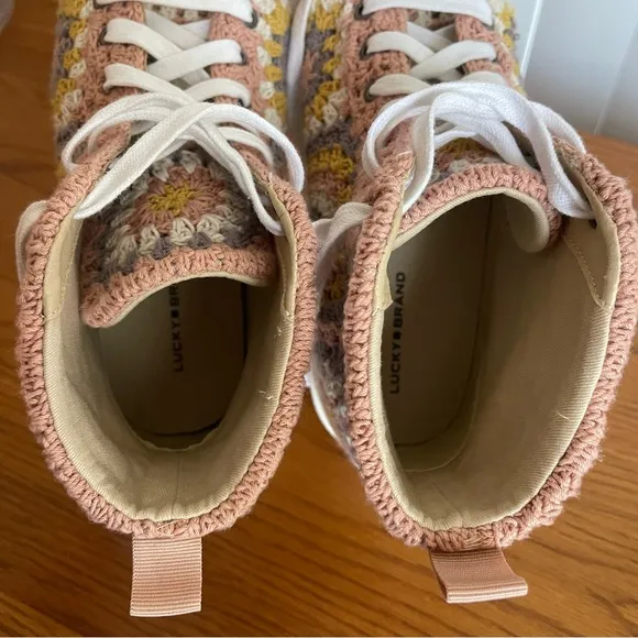 Lucky Brand Curla High Top Platform Crochet Sneakers Size 8
