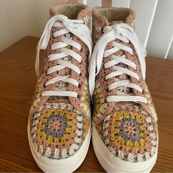 Lucky Brand Curla High Top Platform Crochet Sneakers Size 8