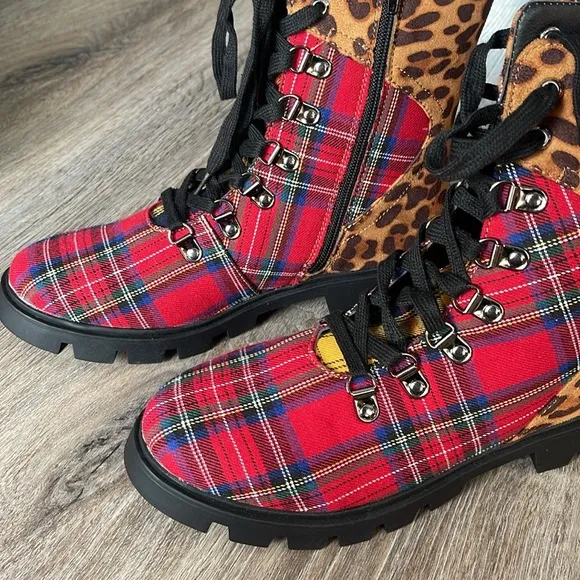 Lust For Life Freedom Leopard Combat Boots Size 8.5 Medium