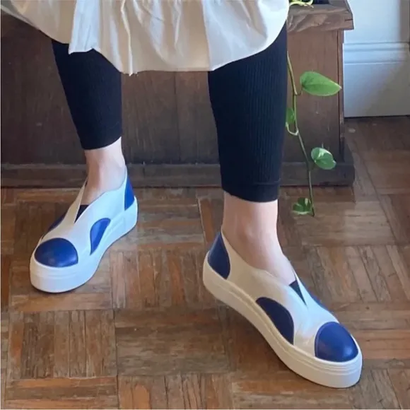 Luukaa Blue Dot Spirit Wear Slip On Sneaker Shoe size 10