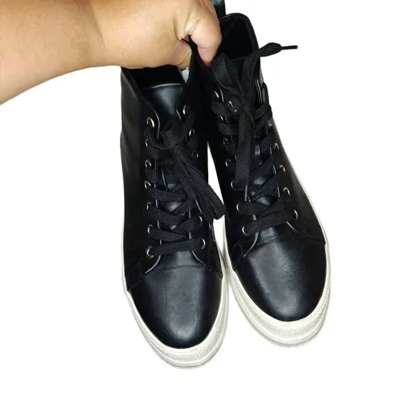 Madden Girl Chuckl Platform Sneakers