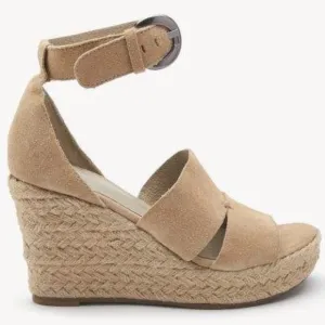 MADE IN BRAZIL - Matisse wedge beige suede sandal