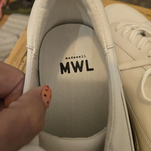 Madewell size 11 Sidewalk Low-Top Sneakers in Leather