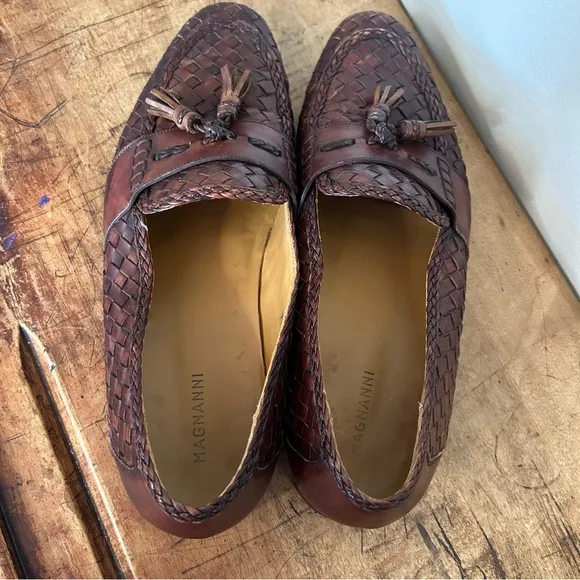 Magnanni brown woven leather loafers men's sz 9.5 preworn see pics for blemishes