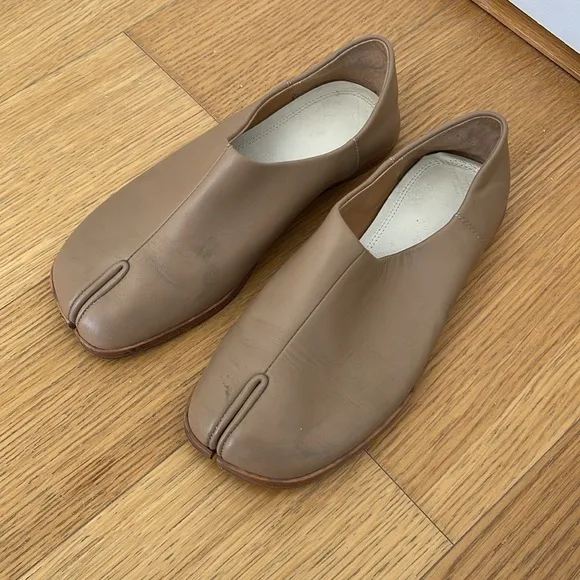 Maison Margiela Tabi Leather Flats