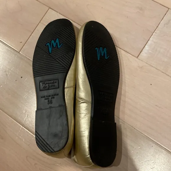 Mannuela de Juan soft gold leather girls flats 36