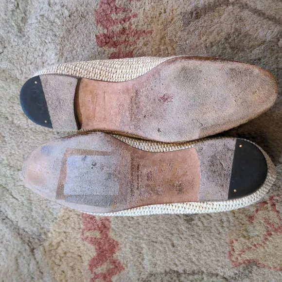 MANOLO BLAHNIK Pitakara Woven Raffia Loafers