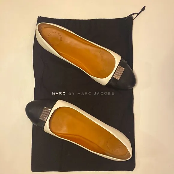 Marc By Marc Jacobs Black and White Flats