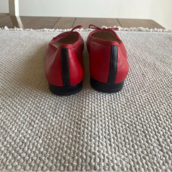Marc Fisher Jodi Red Leather Cap-toe Flats, Black Leather Cap toe, Size 6M