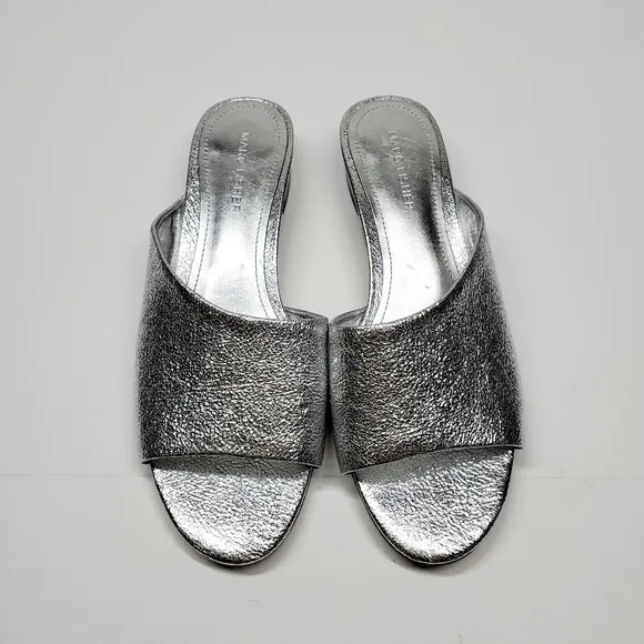 MARC FISHER LEATHER SLIP ON SANDALS
