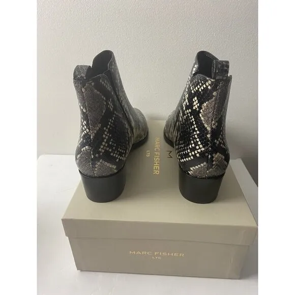 Marc Fisher Ltd Black White Snake Print Yale Chelsea Booties Boots Sz 8 NEW $199