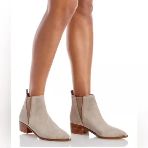 Marc Fisher LTD Yale Pointed Toe Chelsea Boots Sz 6M