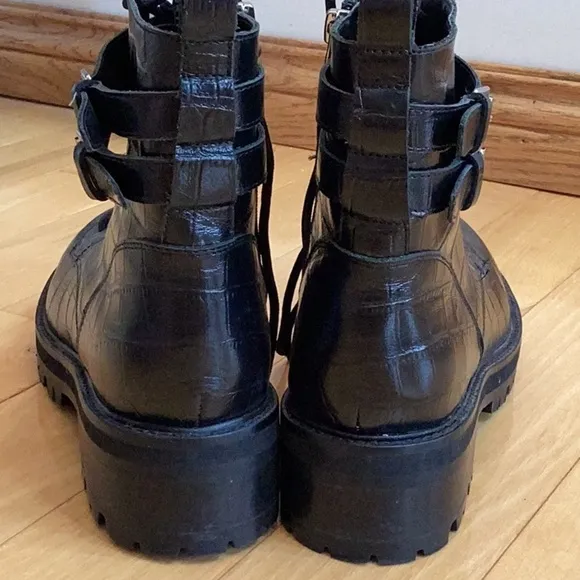 Marc Fisher MLBarren2 black leather embossed platform combat boots. Women’s 10