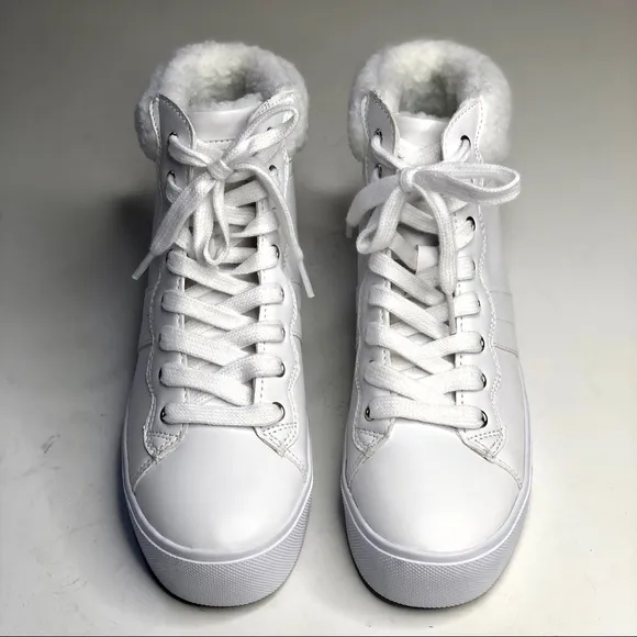 Marc Fisher NWOB Dapy R2 vegan white platform high top sneakers fur lined 8.5