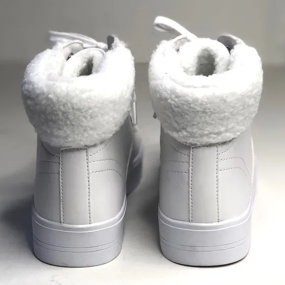 Marc Fisher NWOB Dapy R2 vegan white platform high top sneakers fur lined 8.5