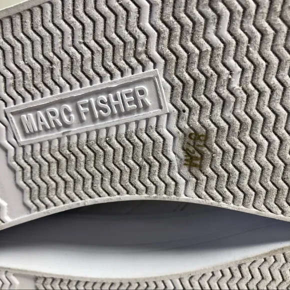 Marc Fisher NWOB Dapy R2 vegan white platform high top sneakers fur lined 8.5