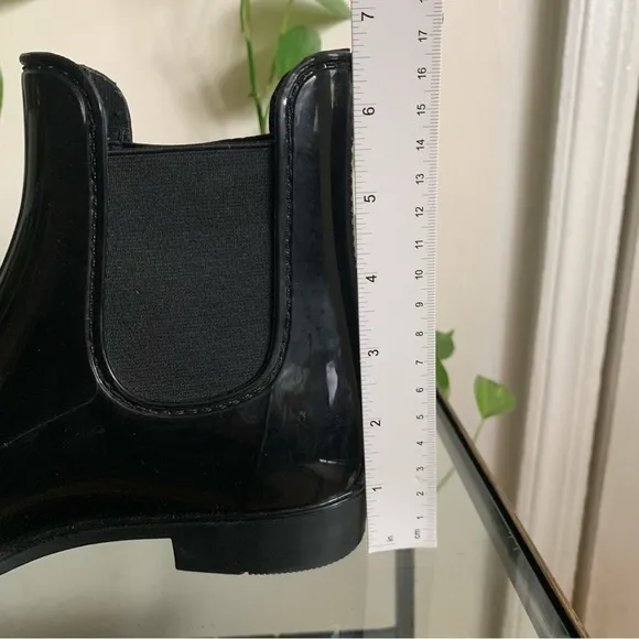 Marc Fisher Rainy2 Black Chelsea Rain Boots Size 8