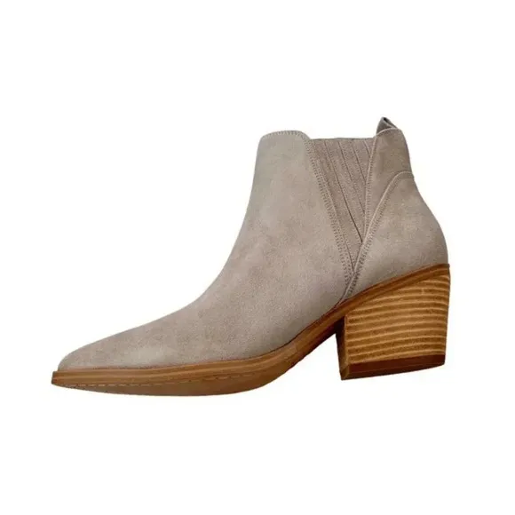 Marc Fisher Suede Leather Teona Light Grey Ankle Chelsea Boots Size 10 NWT