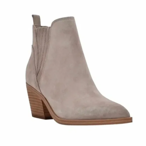 Marc Fisher Suede Leather Teona Light Grey Ankle Chelsea Boots Size 10 NWT