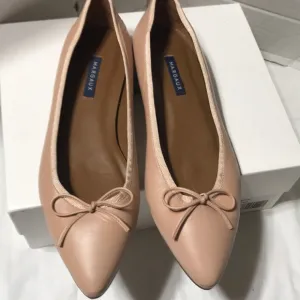 Margaux handmade pointy toe flats. EUC