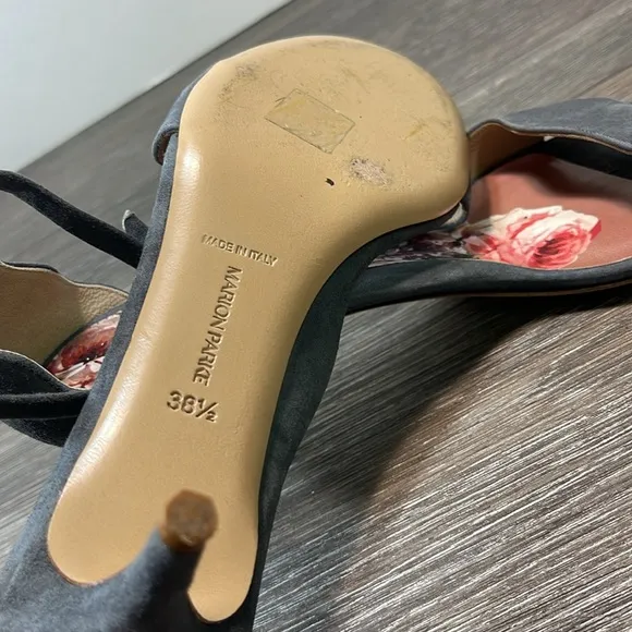 Marion parke gray sandals size 8.5 (f185)
