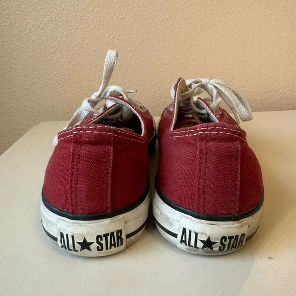 Maroon Low Top Converse Sneakers - 6 Men’s / 8 Women’s