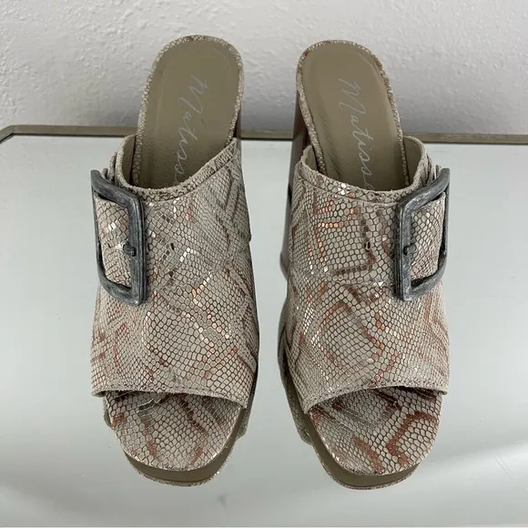 MATISSE Creme Tan Leather Beatrice Snakeskin Print Buckle Slip On Mule Sandals