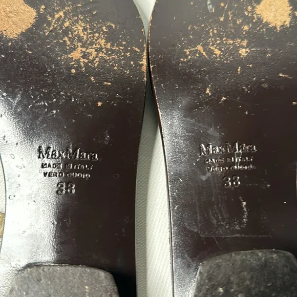 MaxMara T-Strap Leather Sandals - sz 38