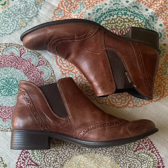 Memphisto Women’s Chelsea Boots  7 EUC
