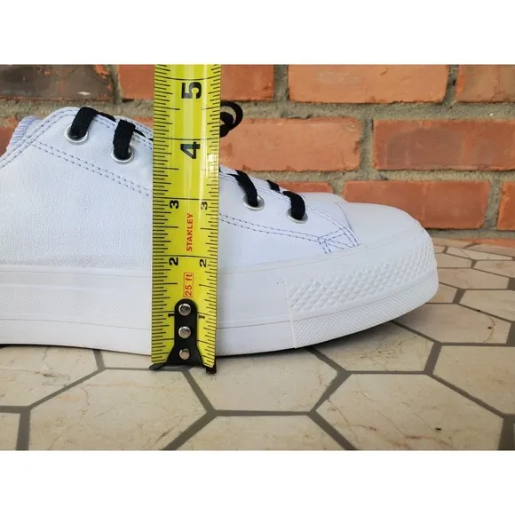 Men 10.5 Converse Chuck Taylor All Star 2in Lift Platform Black White Low Rare