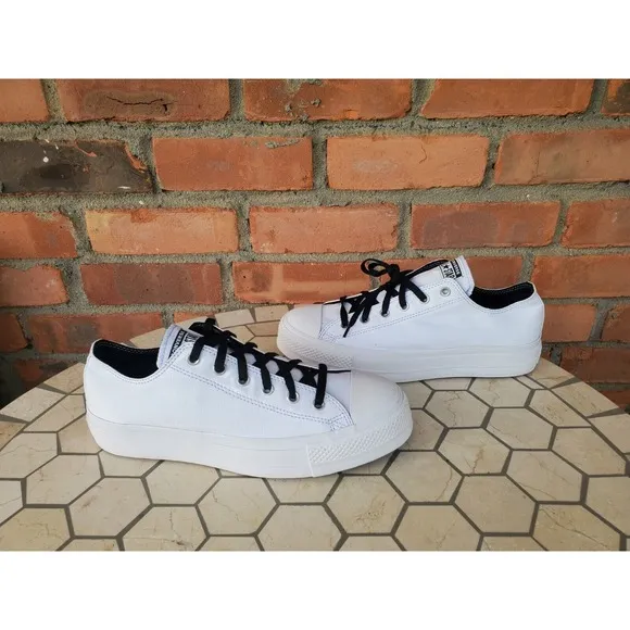 Men 10.5 Converse Chuck Taylor All Star 2in Lift Platform Black White Low Rare