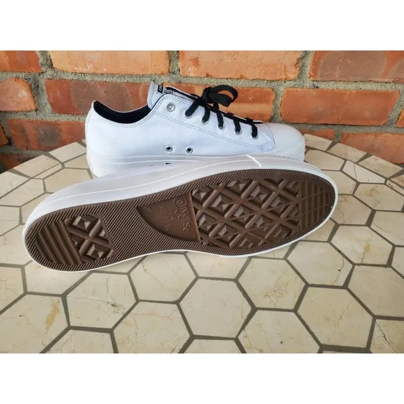Men 10.5 Converse Chuck Taylor All Star 2in Lift Platform Black White Low Rare