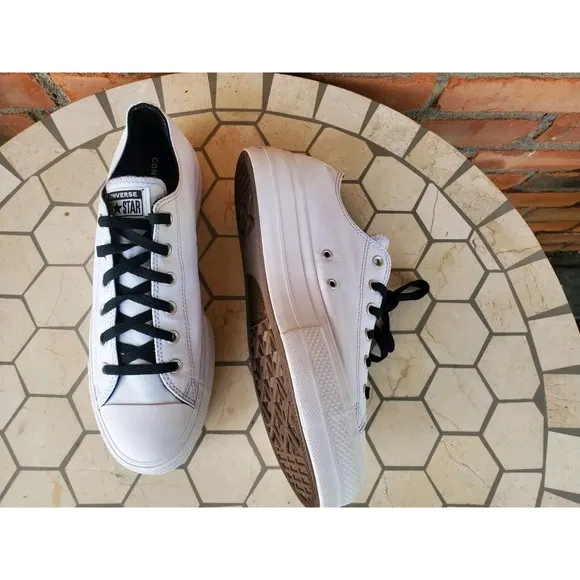Men 10.5 Converse Chuck Taylor All Star 2in Lift Platform Black White Low Rare
