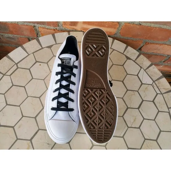 Men 10.5 Converse Chuck Taylor All Star 2in Lift Platform Black White Low Rare