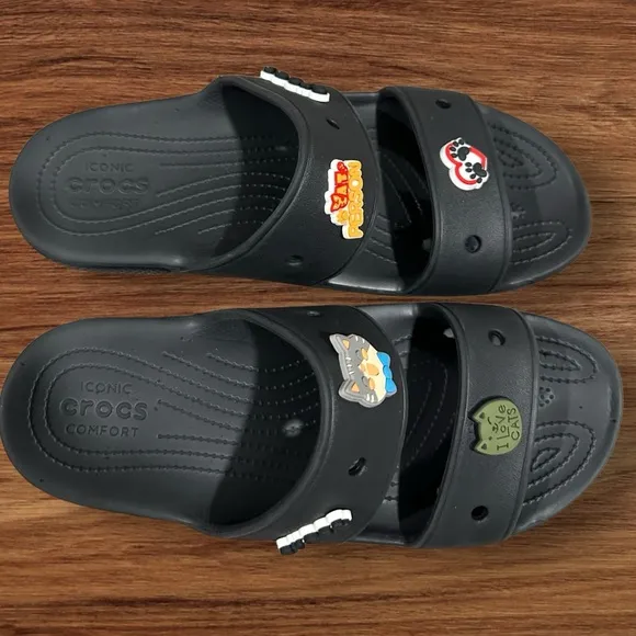 Men’s CROCS Classic Slides / Sandals Black with Removable Jibbitz, SZ 12.