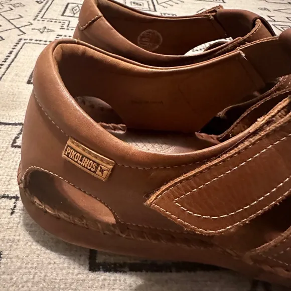 Men's Pikolinos Sandals Brown Size 42