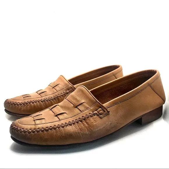 MEN'S VINTAGE 1980 TAN HANOVER LEATHER LOAFERS (8.5)