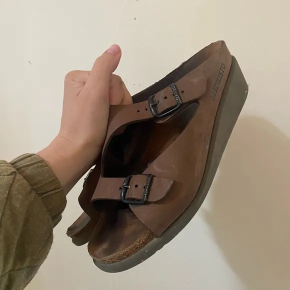 MEPHISTO BROWN DOUBLE STRAP NUBUCK LEATHER CORK TERIE WEDGE SLIP ON SANDALS