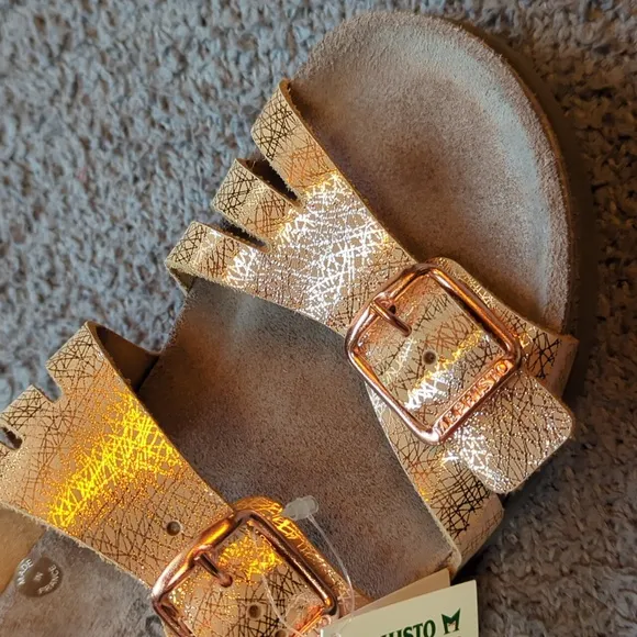 Mephisto Helisa Rose Gold Dual-Strap Cushioned Sandals